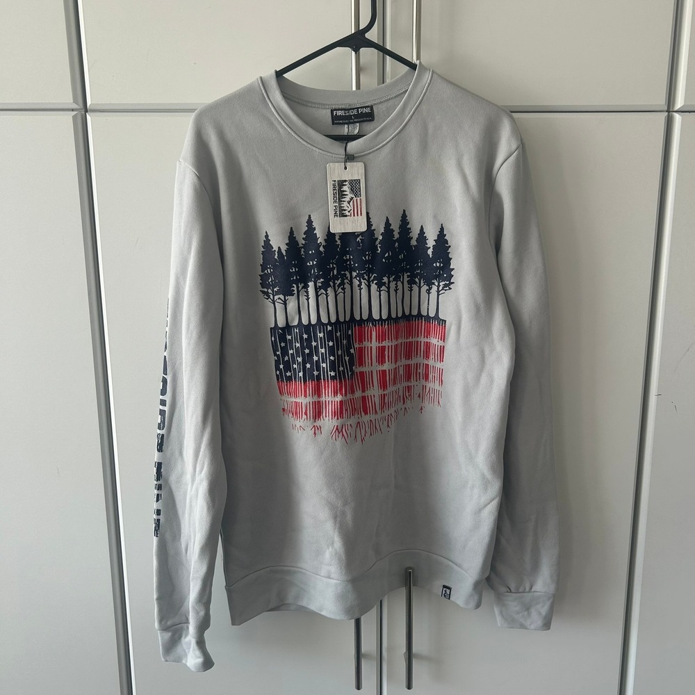 Fireside Pine Mens American Flag Pine Trees Sweatshirt Large NWT Made in USA